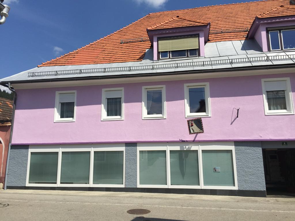 Haus Weisses Lamm Apartment Weitensfeld Luaran gambar